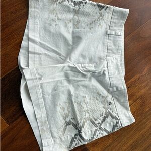 Calvin Klein White and Gray Patterned Women's Bermudas
